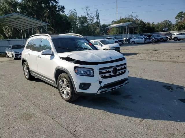 2021 Mercedes-Benz GLB - Image 12