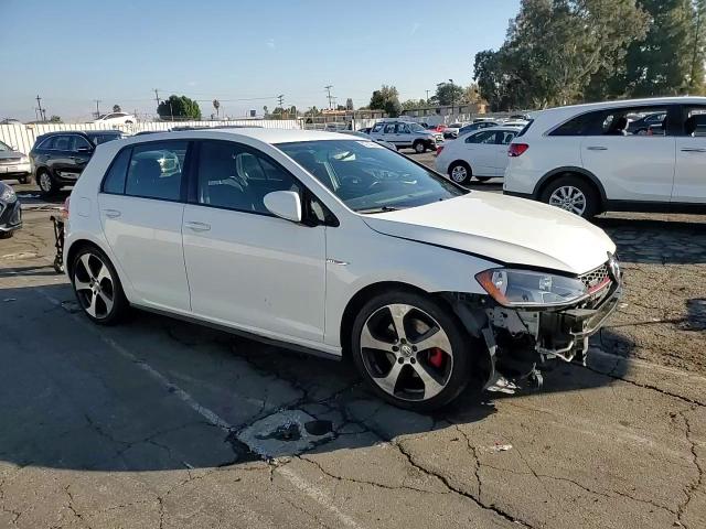 2017 Volkswagen GTI - Image 11