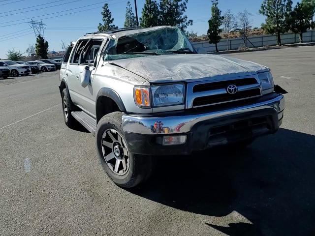 1999 Toyota 4Runner Sr5 VIN: JT3GN86R0X0122389 Lot: 79778494