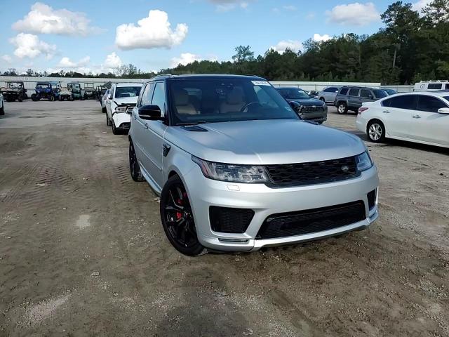 2019 Land Rover Range Rover - Image 11