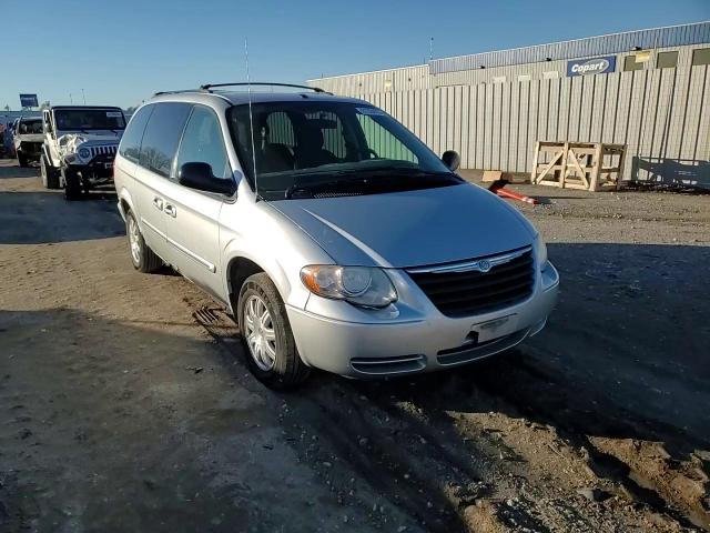 2006 Chrysler Town & Country Touring VIN: 2A4GP54L46R897957 Lot: 81334874