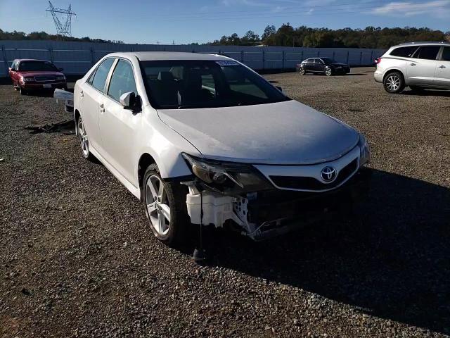 2014 Toyota Camry - Image 11