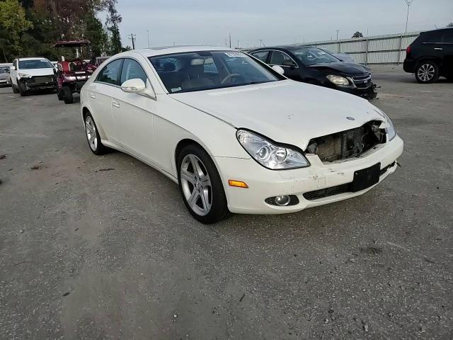 2007 Mercedes-Benz Cls 550 VIN: WDDDJ72X47A097960 Lot: 81324014