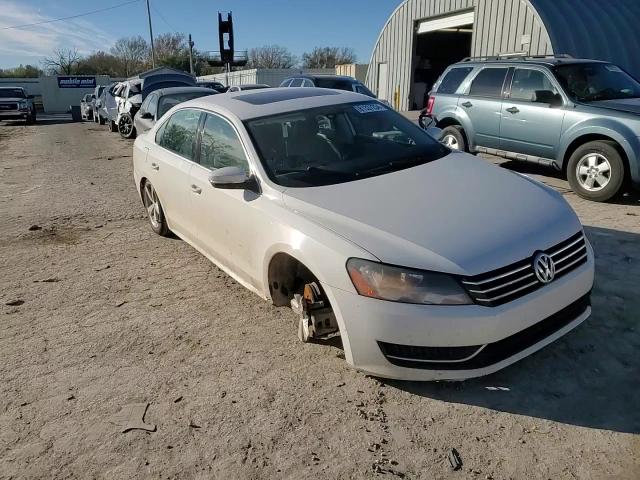 2013 Volkswagen Passat Se VIN: 1VWBP7A33DC118793 Lot: 81337234