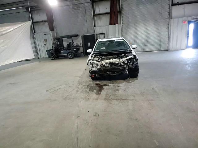 2014 Toyota Corolla - Image 11