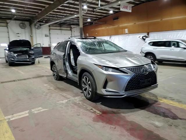 2021 Lexus RX - Image 15