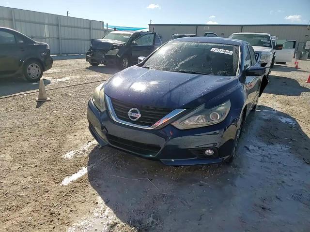 2017 Nissan Altima 2.5 VIN: 1N4AL3APXHC152179 Lot: 79113954