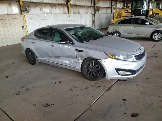 2013 Kia Optima - Image 10