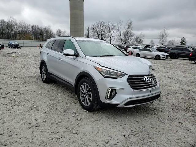 2019 Hyundai Santa Fe - Image 14