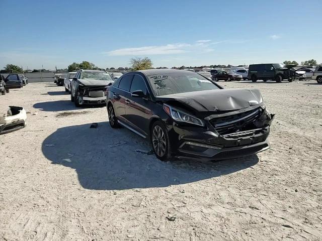 2015 Hyundai Sonata - Image 11