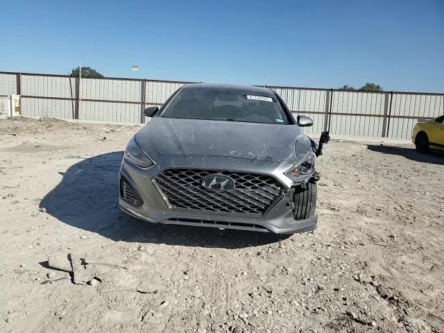 2018 Hyundai Sonata - Image 11