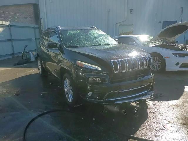 2017 Jeep Cherokee - Image 14