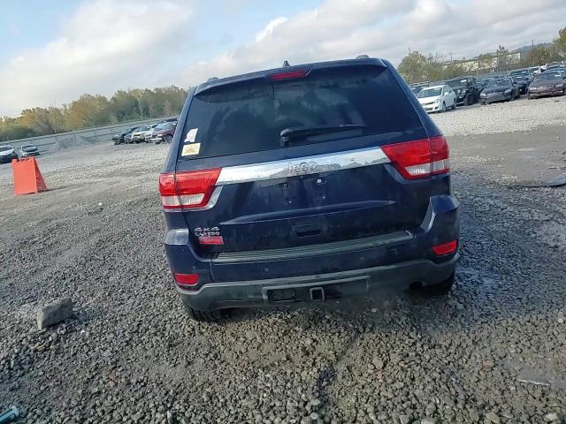 2012 Jeep Grand Cherokee - Image 14