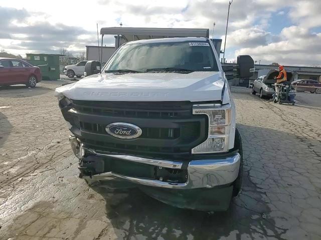 2022 Ford F250 - Image 13