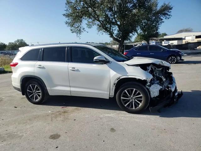 2018 Toyota Highlander Se VIN: 5TDJZRFH6JS545503 Lot: 79029154