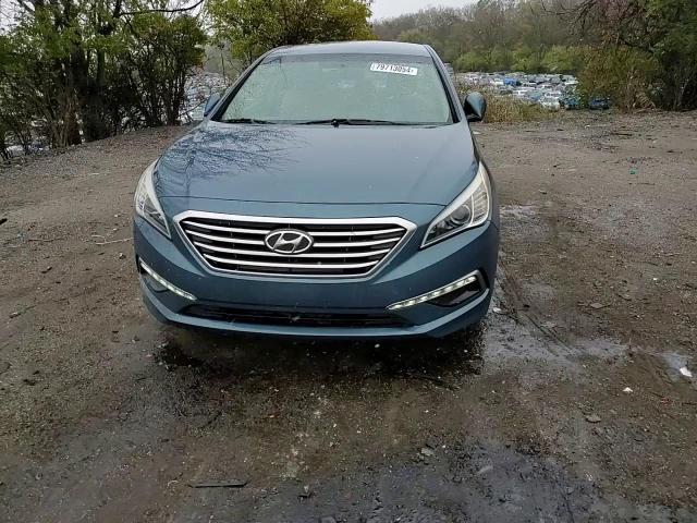 2015 Hyundai Sonata - Image 11