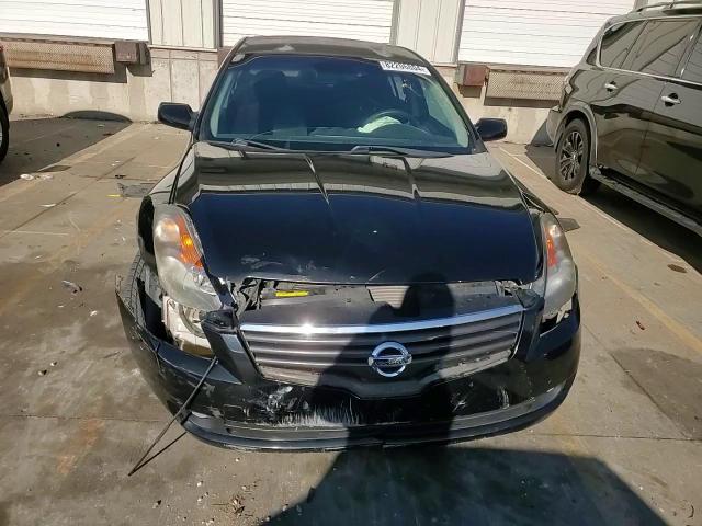 2009 Nissan Altima - Image 11