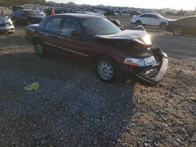 2004 Mercury Grand Marquis Gs VIN: 2MEFM74W84X671766 Lot: 82807584