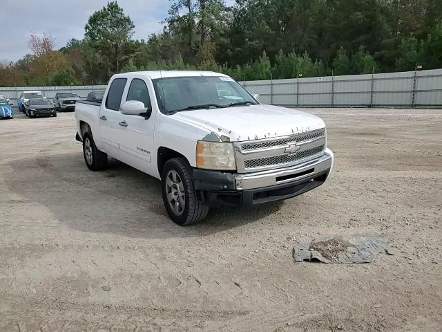 2010 Chevrolet Silverado - Image 11