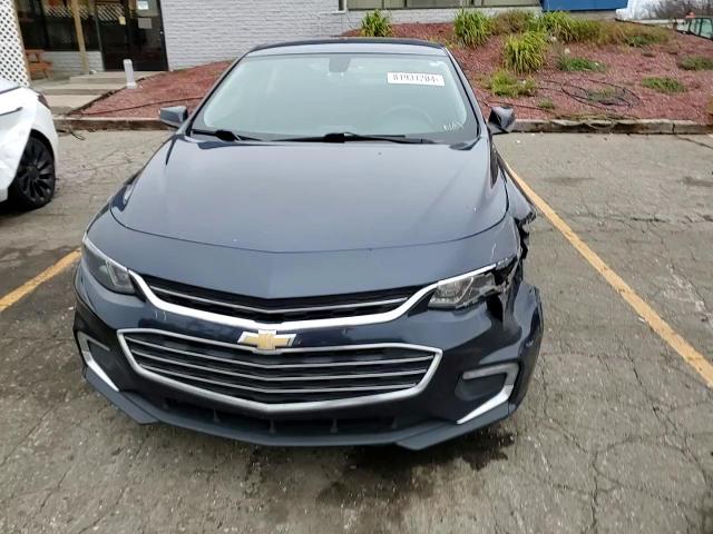 2017 Chevrolet Malibu - Image 13