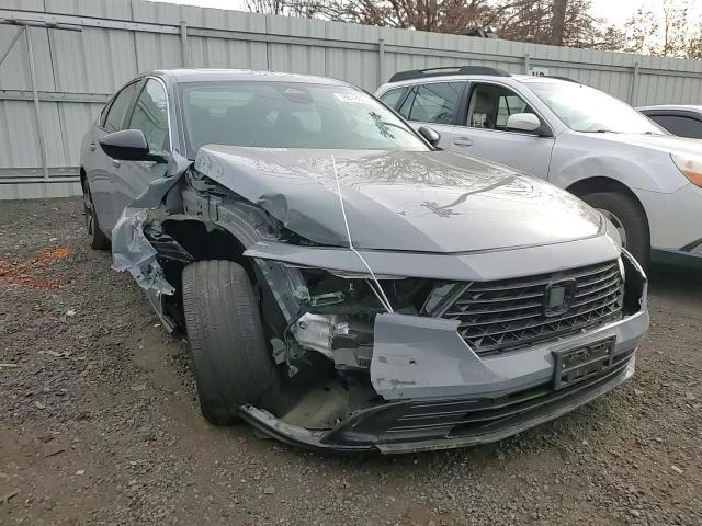 2023 Honda Accord - Image 10