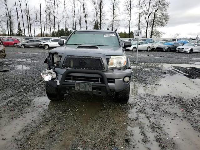 2010 Toyota Tacoma - Image 11