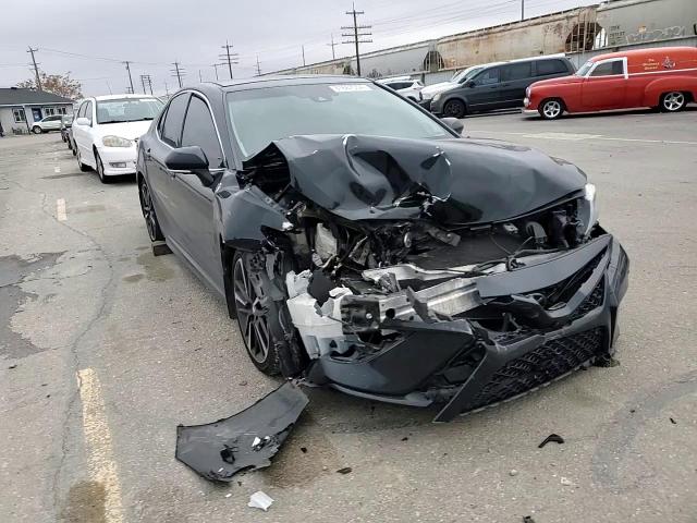 2018 Toyota Camry - Image 10