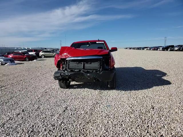 2018 Chevrolet Silverado - Image 15