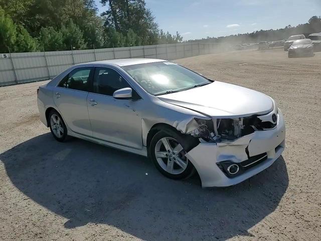 2013 Toyota Camry - Image 10