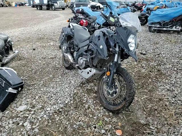 2017 Suzuki Dl650 A VIN: JS1C733B0H2101122 Lot: 75283334