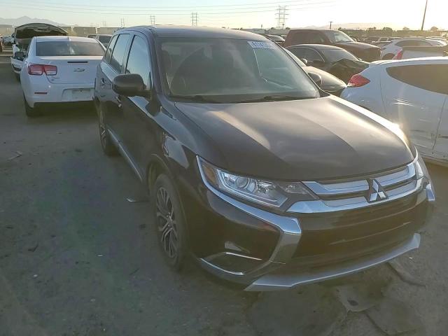 2018 Mitsubishi Outlander Es VIN: JA4AD2A31JZ005180 Lot: 81741354