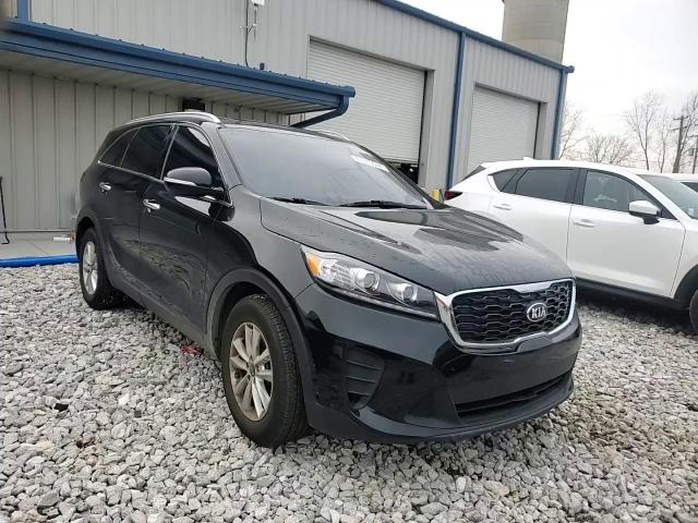 2019 Kia Sorento - Image 14