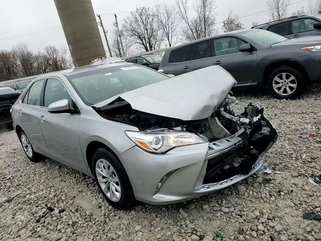 2015 Toyota Camry Le VIN: 4T1BF1FK2FU987638 Lot: 79189234