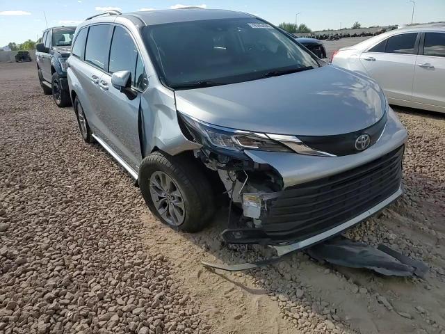 2021 Toyota Sienna Le VIN: 5TDKRKEC4MS064042 Lot: 79345404