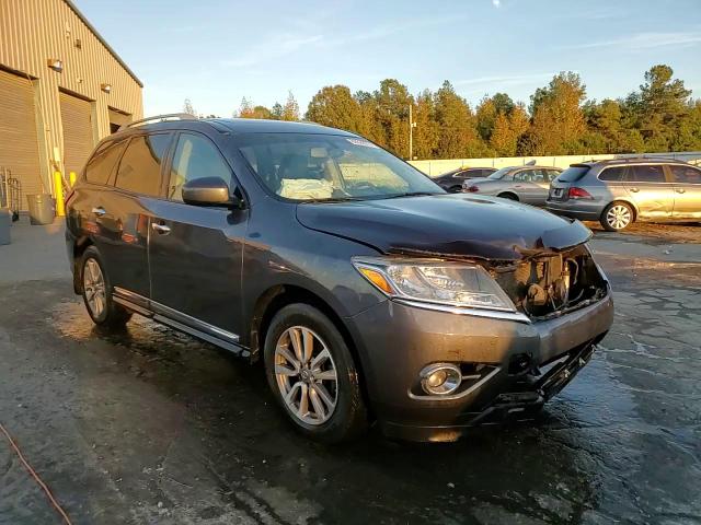 2014 Nissan Pathfinder - Image 13