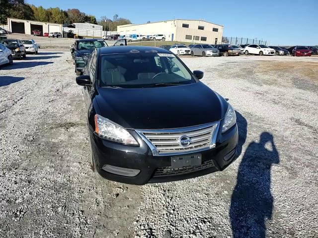 2015 Nissan Sentra - Image 10