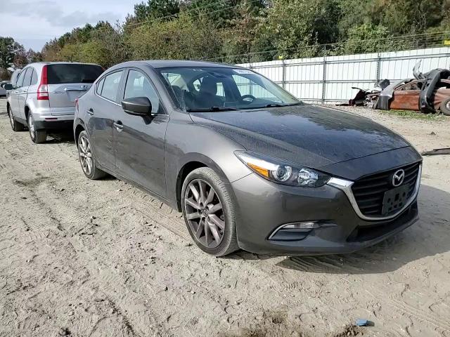 2017 Mazda 3 - Image 10