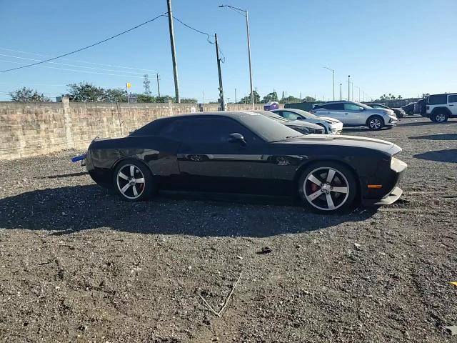 2012 Dodge Challenger - Image 11