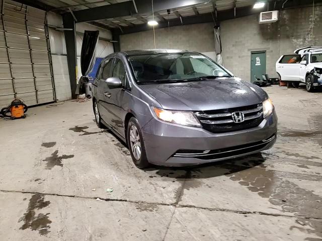 2016 Honda Odyssey - Image 14