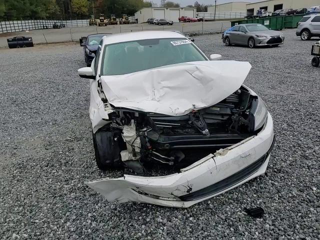 2014 Volkswagen Jetta - Image 11