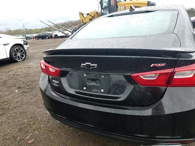 2020 Chevrolet Malibu - Image 14