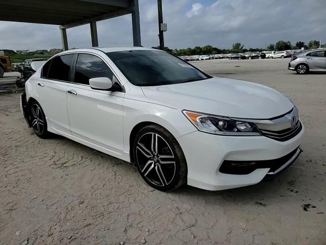 2017 Honda Accord - Image 10
