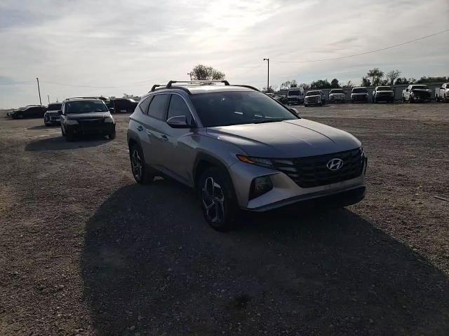 2022 Hyundai Tucson - Image 12