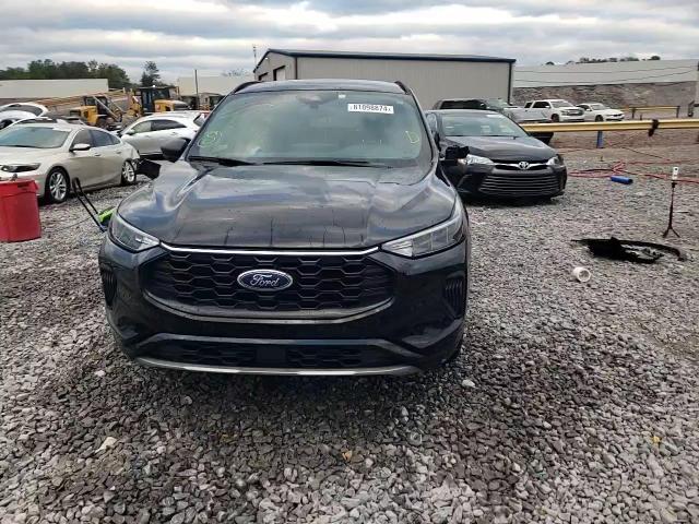 2023 Ford Escape - Image 14