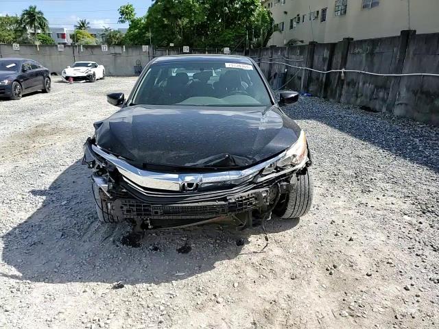 2017 Honda Accord - Image 10