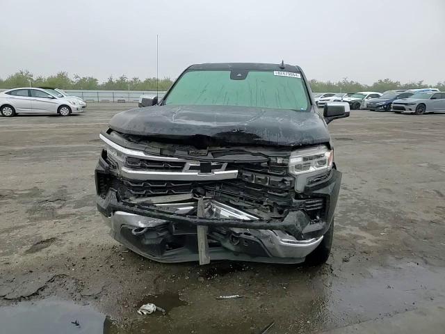 2023 Chevrolet Silverado - Image 11