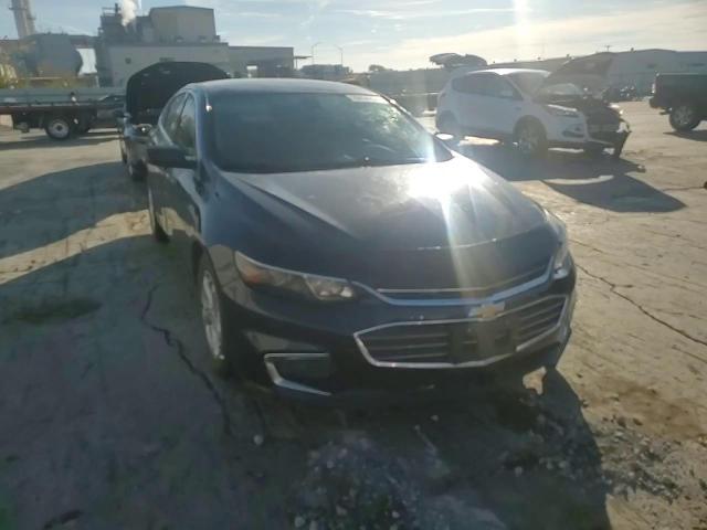2016 Chevrolet Malibu - Image 10