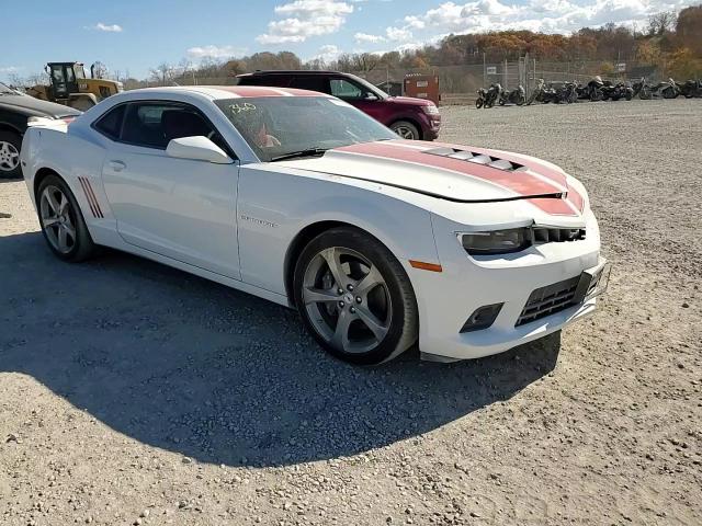 2014 Chevrolet Camaro - Image 10