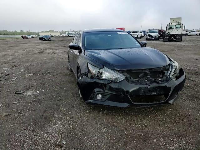 2017 Nissan Altima 2.5 VIN: 1N4AL3AP5HC499550 Lot: 79467054