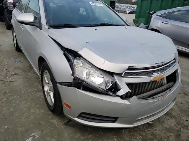2014 Chevrolet Cruze - Image 11